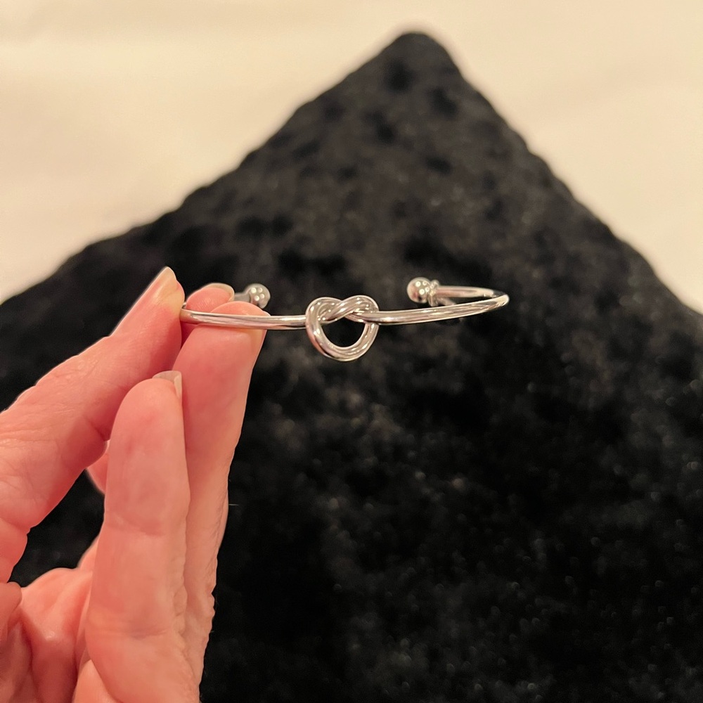 Silver looking knot Bracelet, with sorority gamma phi beta charm